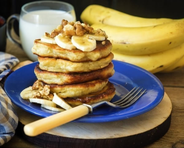 Panqueques de manzana y avena